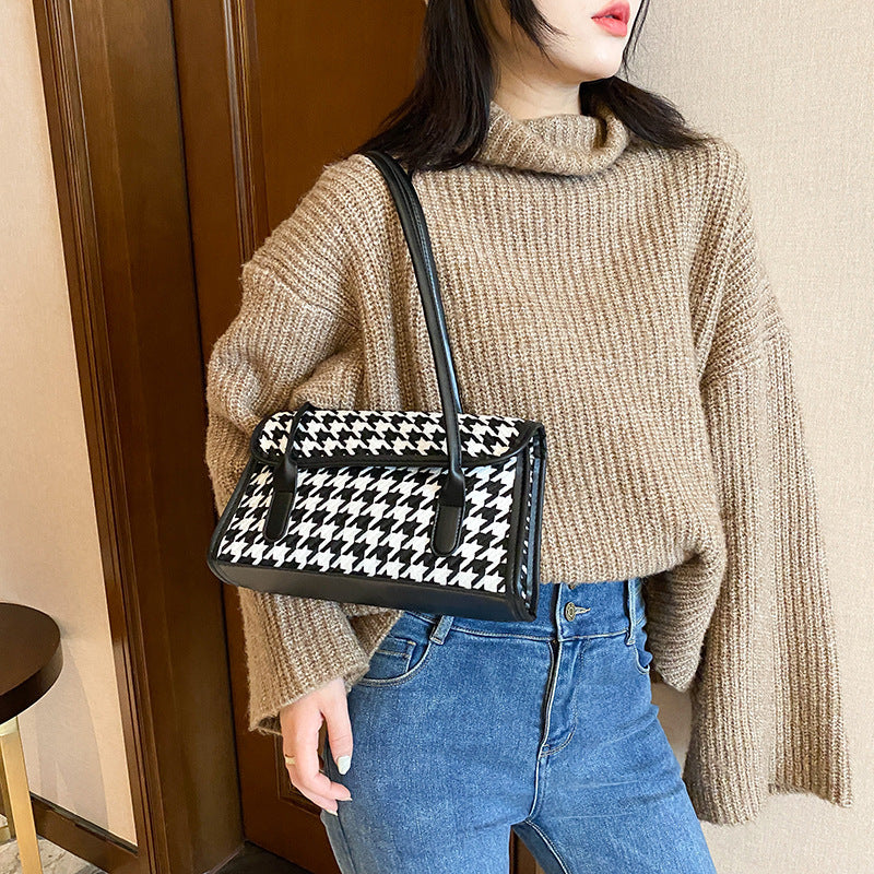 Women's  Underarm Baguette Shoulder Bag